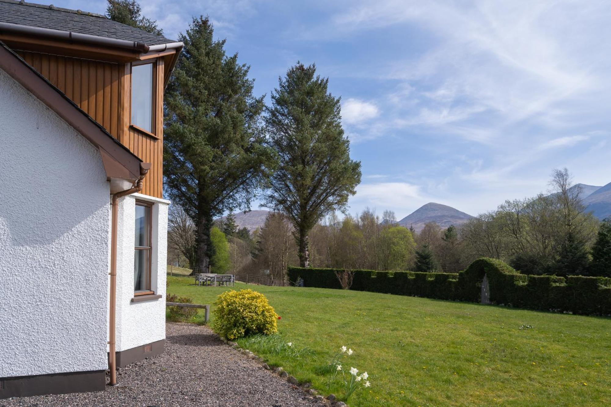 Mizpah Bed & Breakfast Near Ben Nevis Highlands 로이브리지 외부 사진
