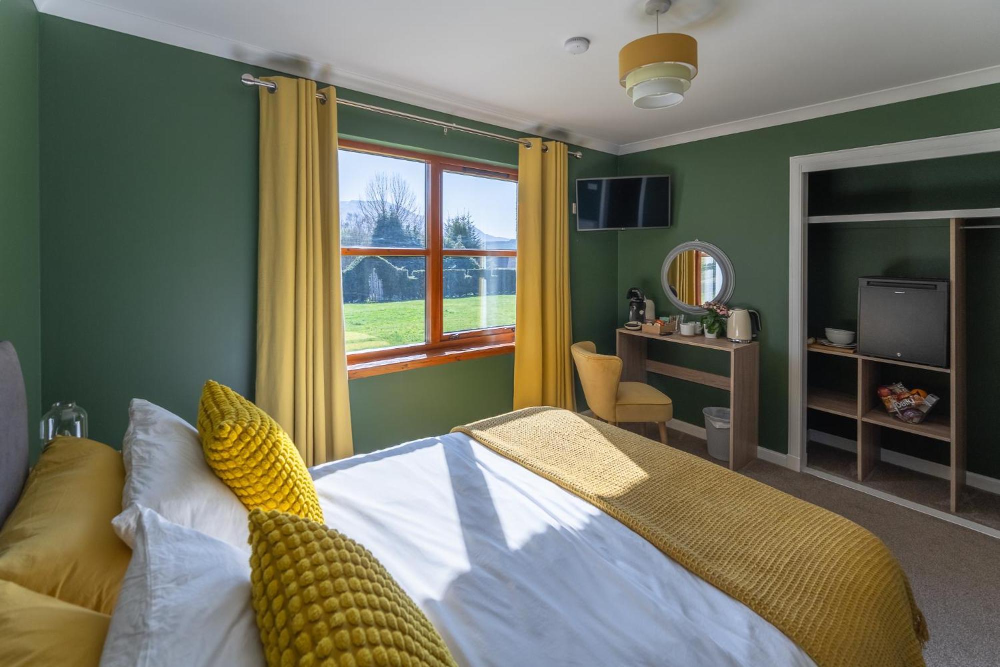 Mizpah Bed & Breakfast Near Ben Nevis Highlands 로이브리지 외부 사진