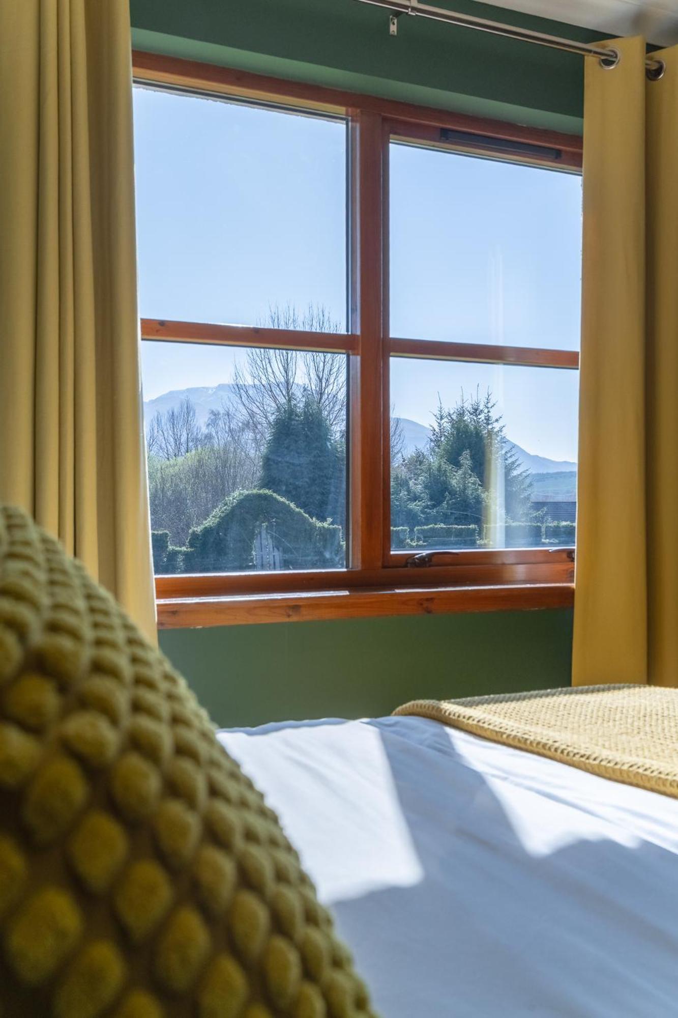 Mizpah Bed & Breakfast Near Ben Nevis Highlands 로이브리지 외부 사진